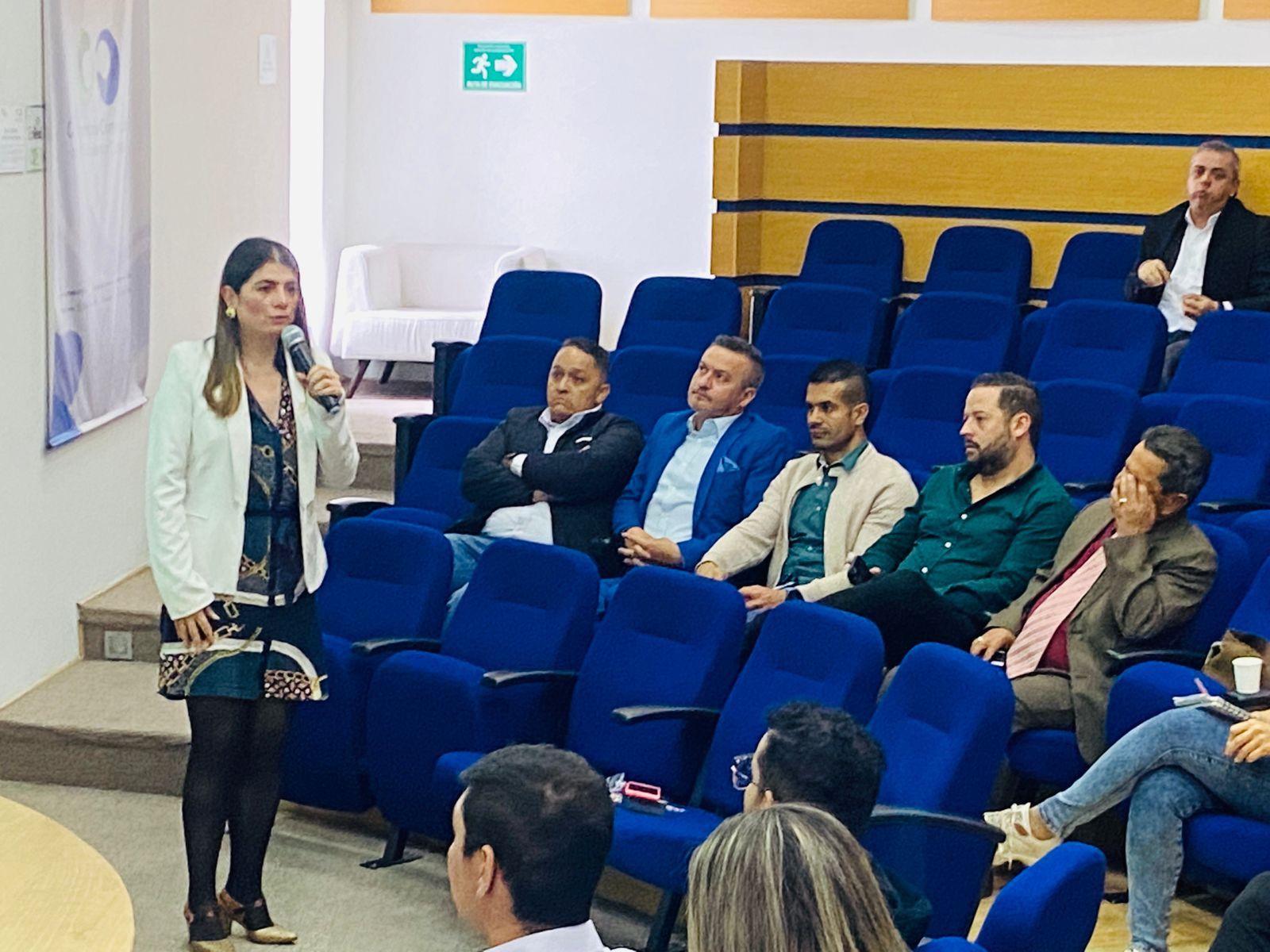 05c16ce9 2526 c501 8908 bdc97b4985de