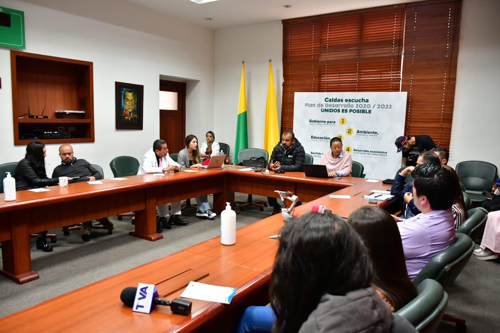 0debe8f9 c93a d863 dfde cc246e130498