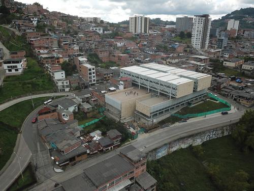 15cee53c 6ba4 1579 efb6 06e2f4e4