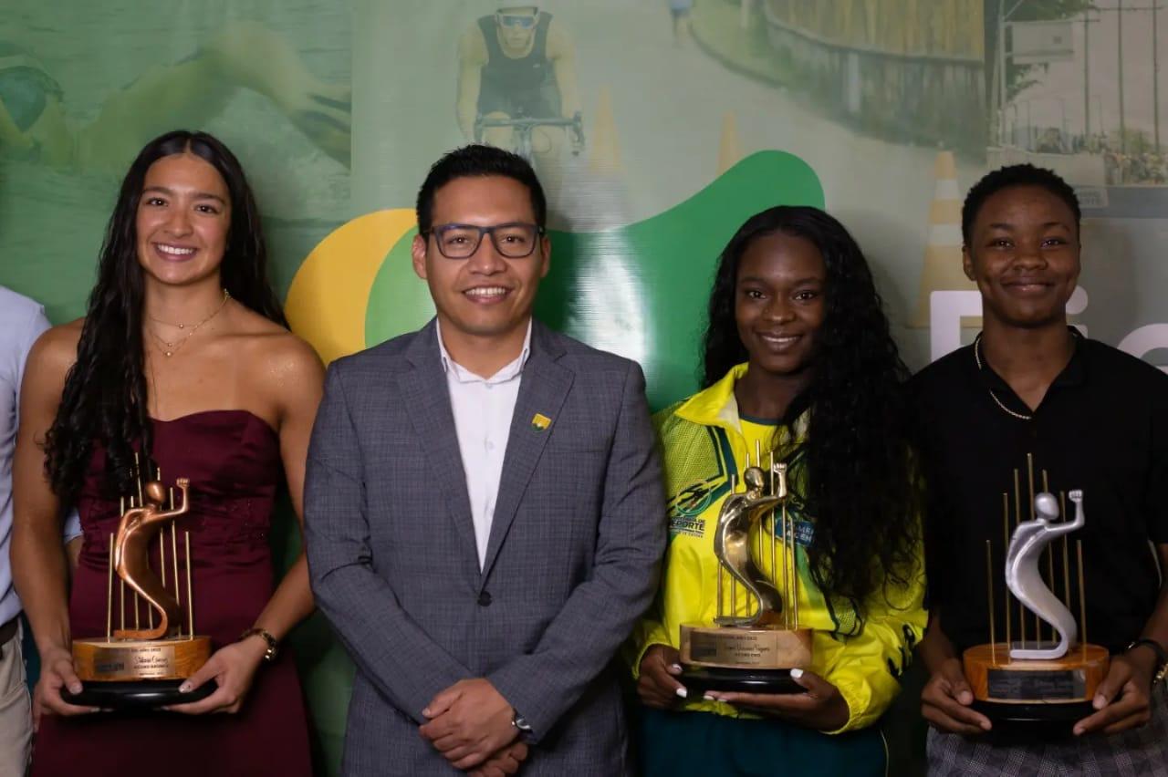 1d86a8ed 2e04 2595 59f7 3783f247cebc