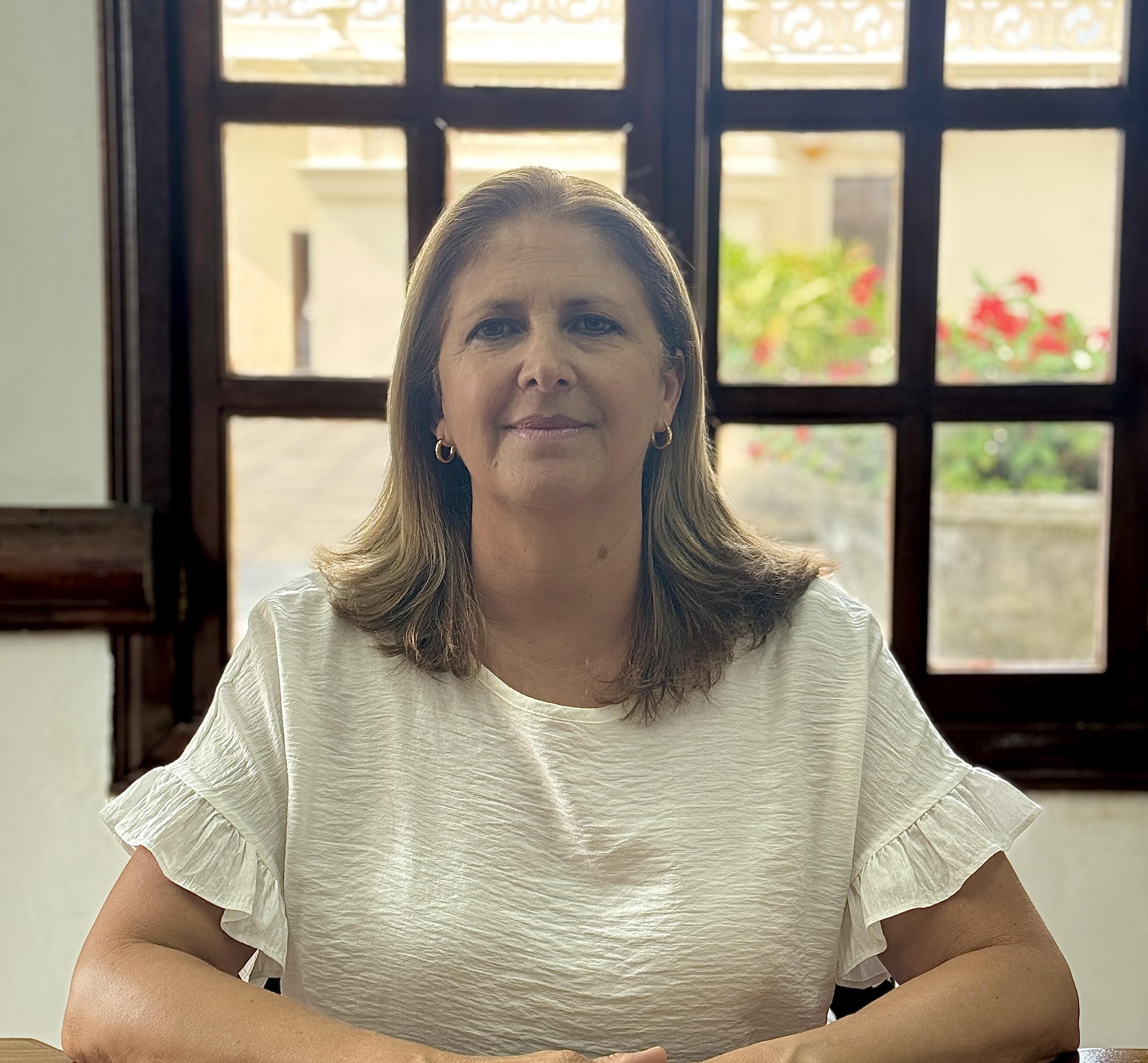 ESTELA SALAZAR GRANADA