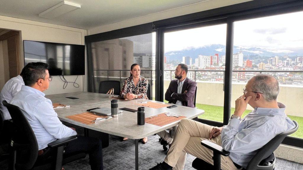 REUNION CONFA Y CAMACOL 1 1024x576