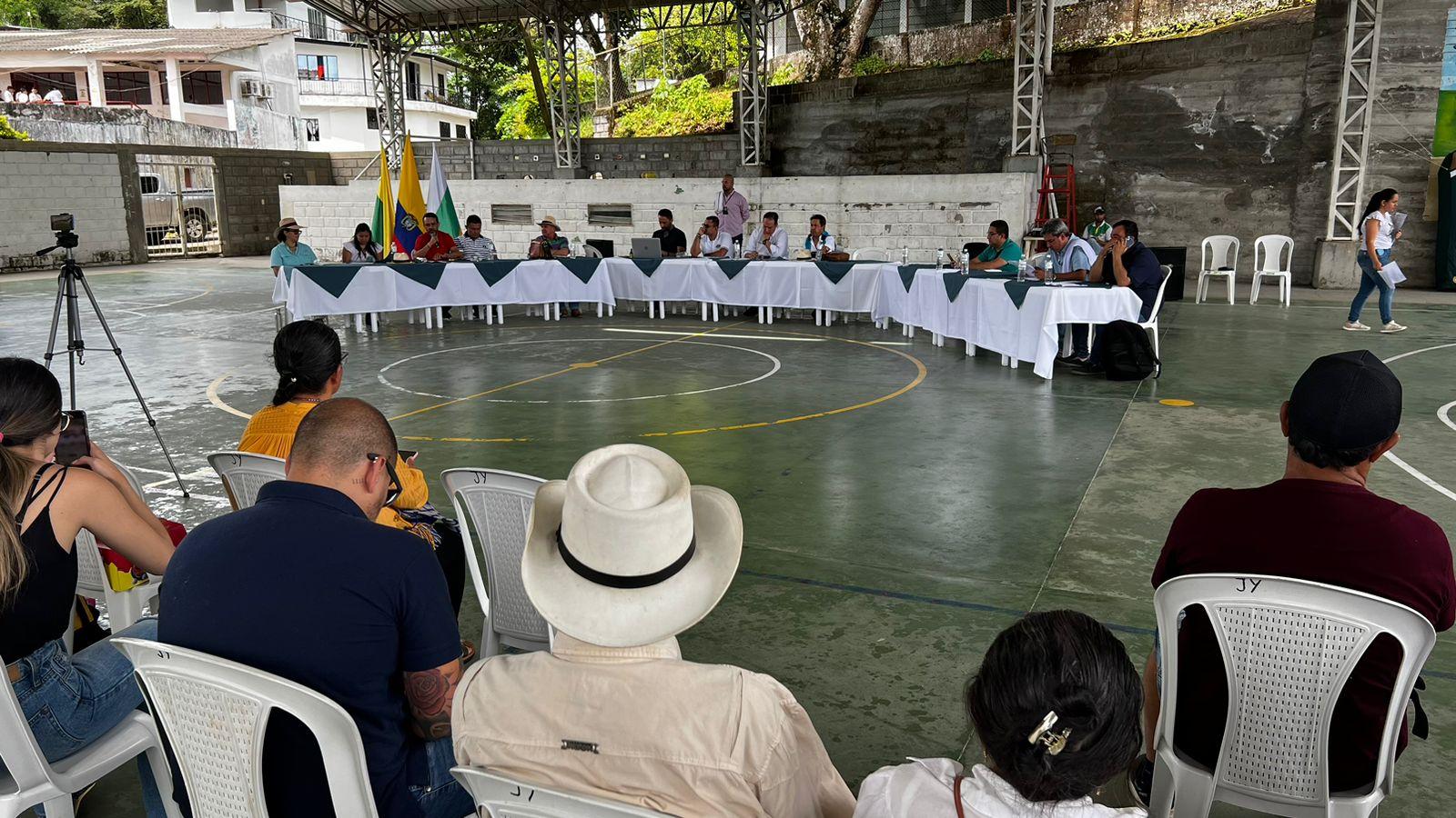 26f93a31 d510 e115 4695 a83425590841