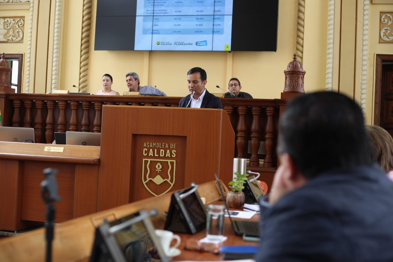 3cfc4c33 3825 9486 773e f402956aa4cc 1