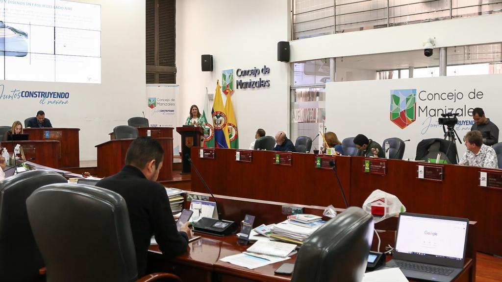 44acaf74 b36a 0e29 31c9 cc8b102b1034