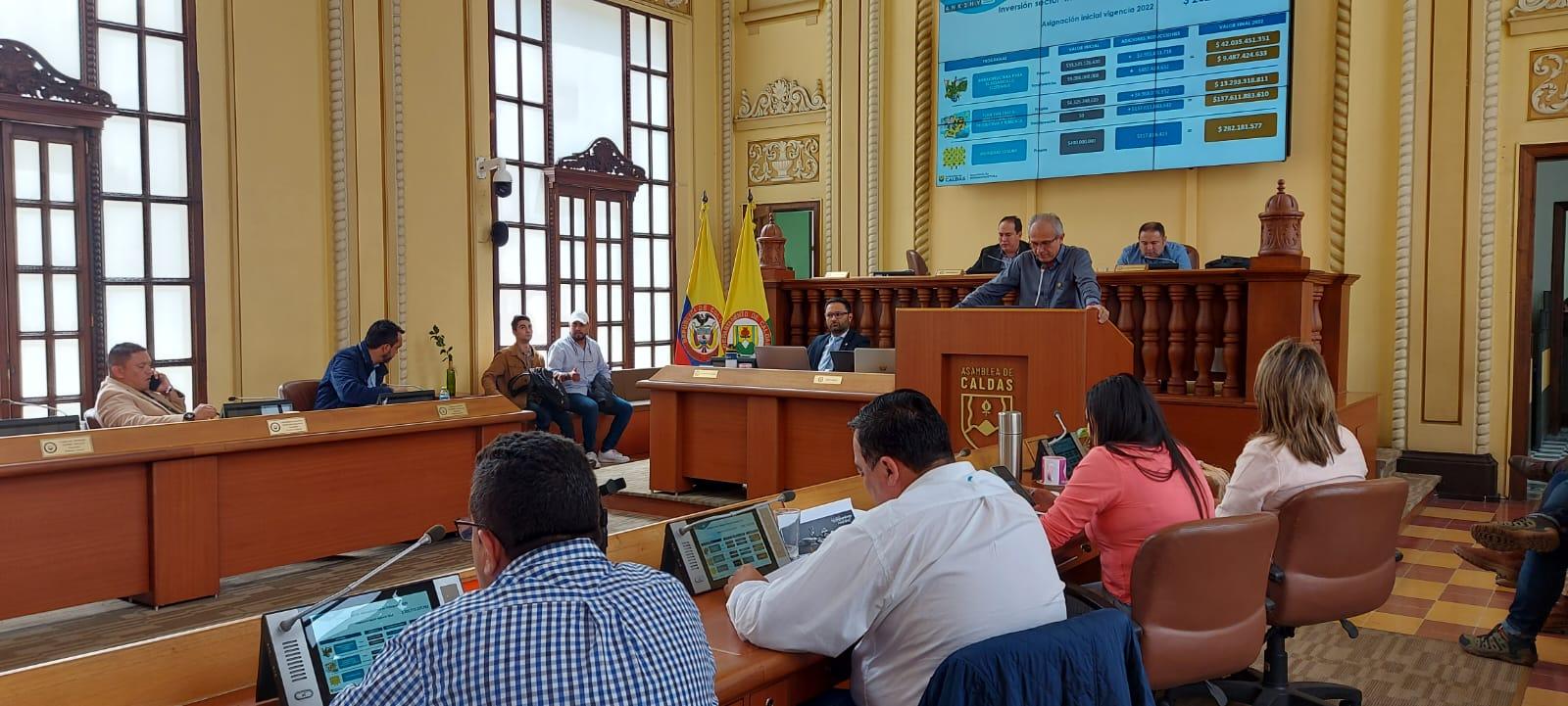 455b580a cc09 e8d2 c207 a0d1eb777ebf