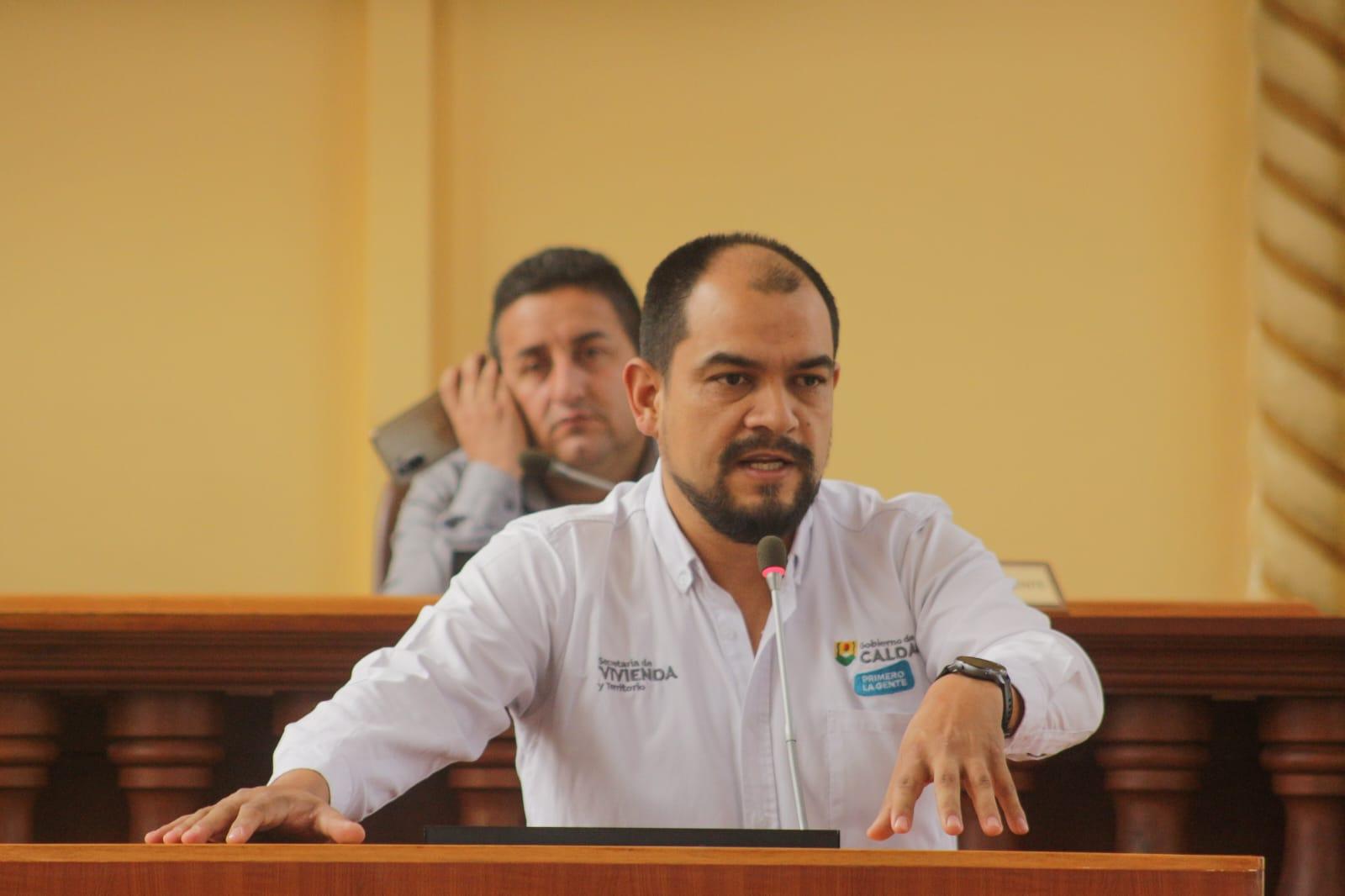 641f6ca7 1f3e 861d 7f08 8f35b5e4ac08