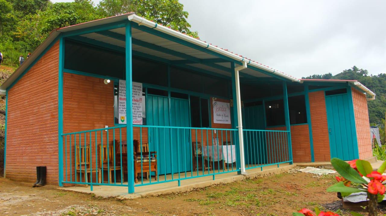 89c1d7db 0957 0cbd e5d3 fe65987e91ed