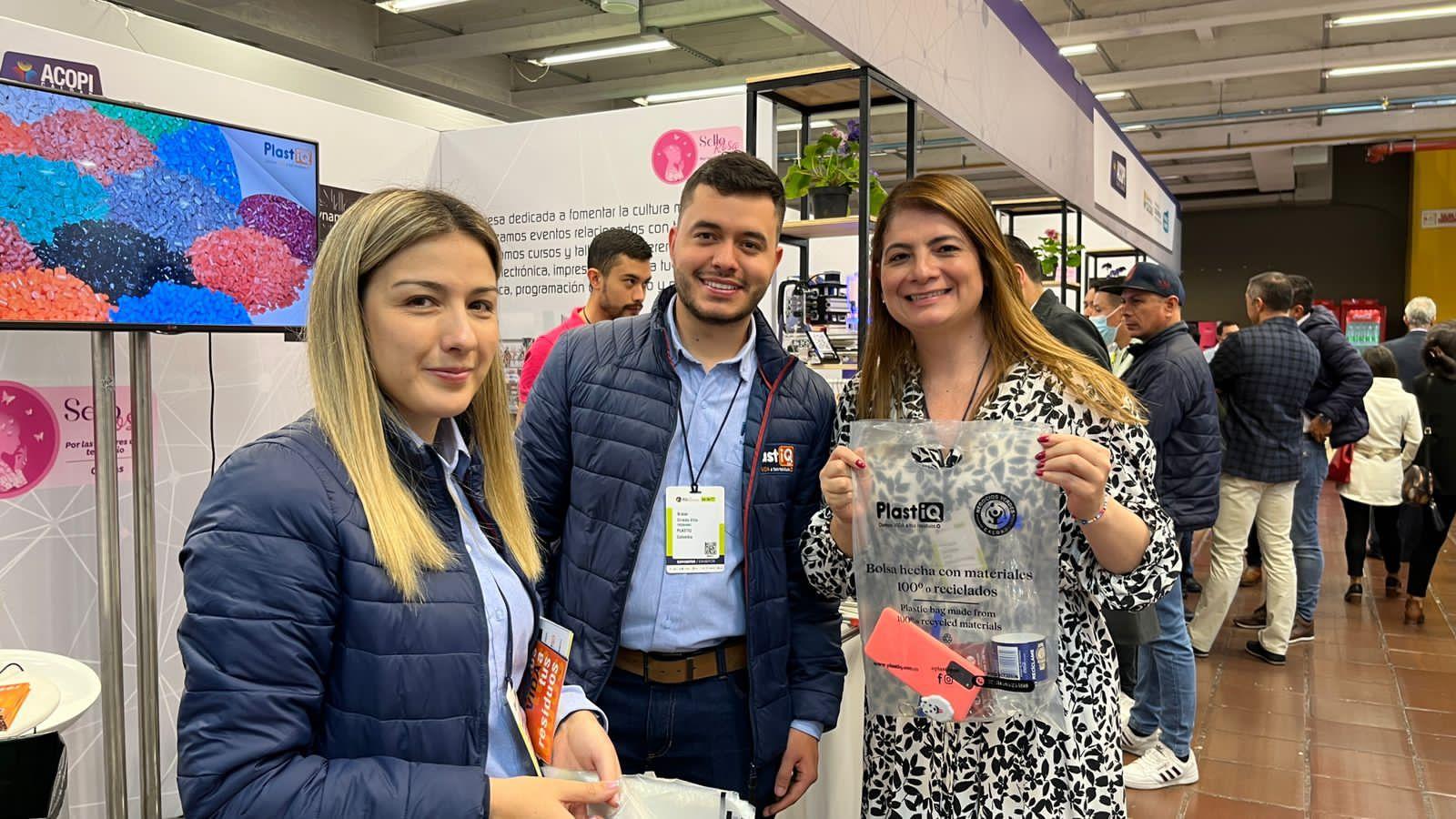 8c90fa05 8b32 b788 57f5 f2db88187df9