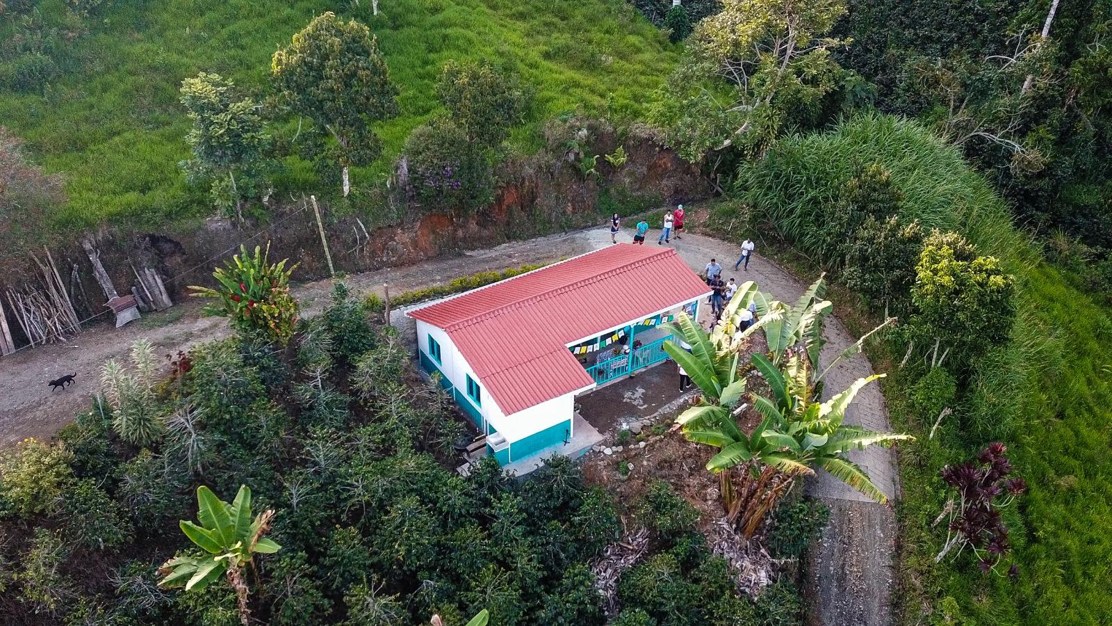 a8bb2a0c b2c1 beaa 745a db026b485229