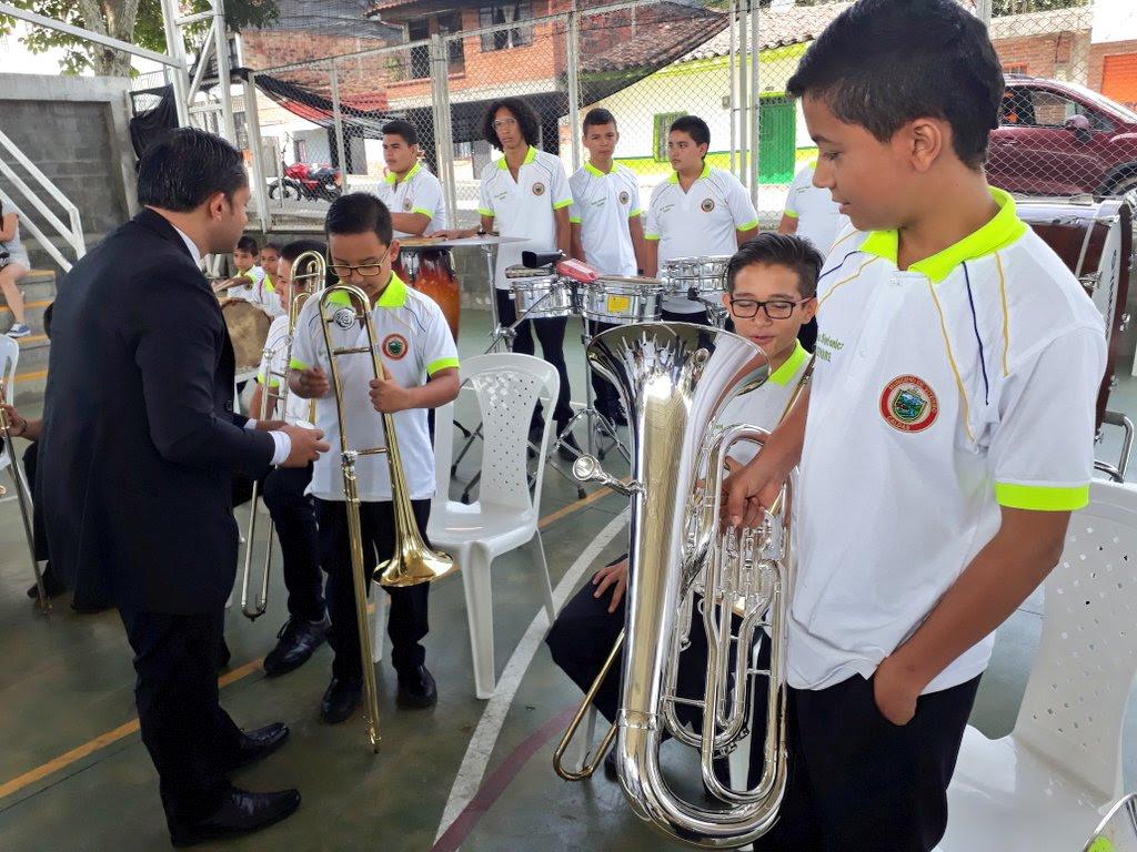 Bandas Estudiantiles