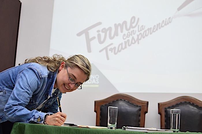 firme trasnparencia gobierno de caldas