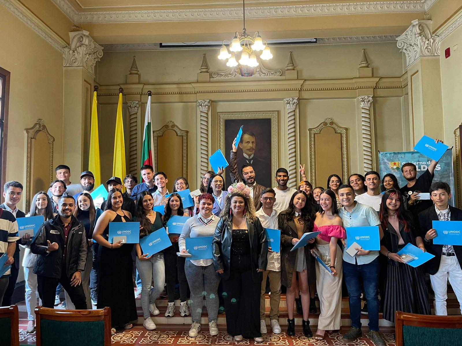 f2f2f64a 8185 bc26 5226 cf1375ee2332