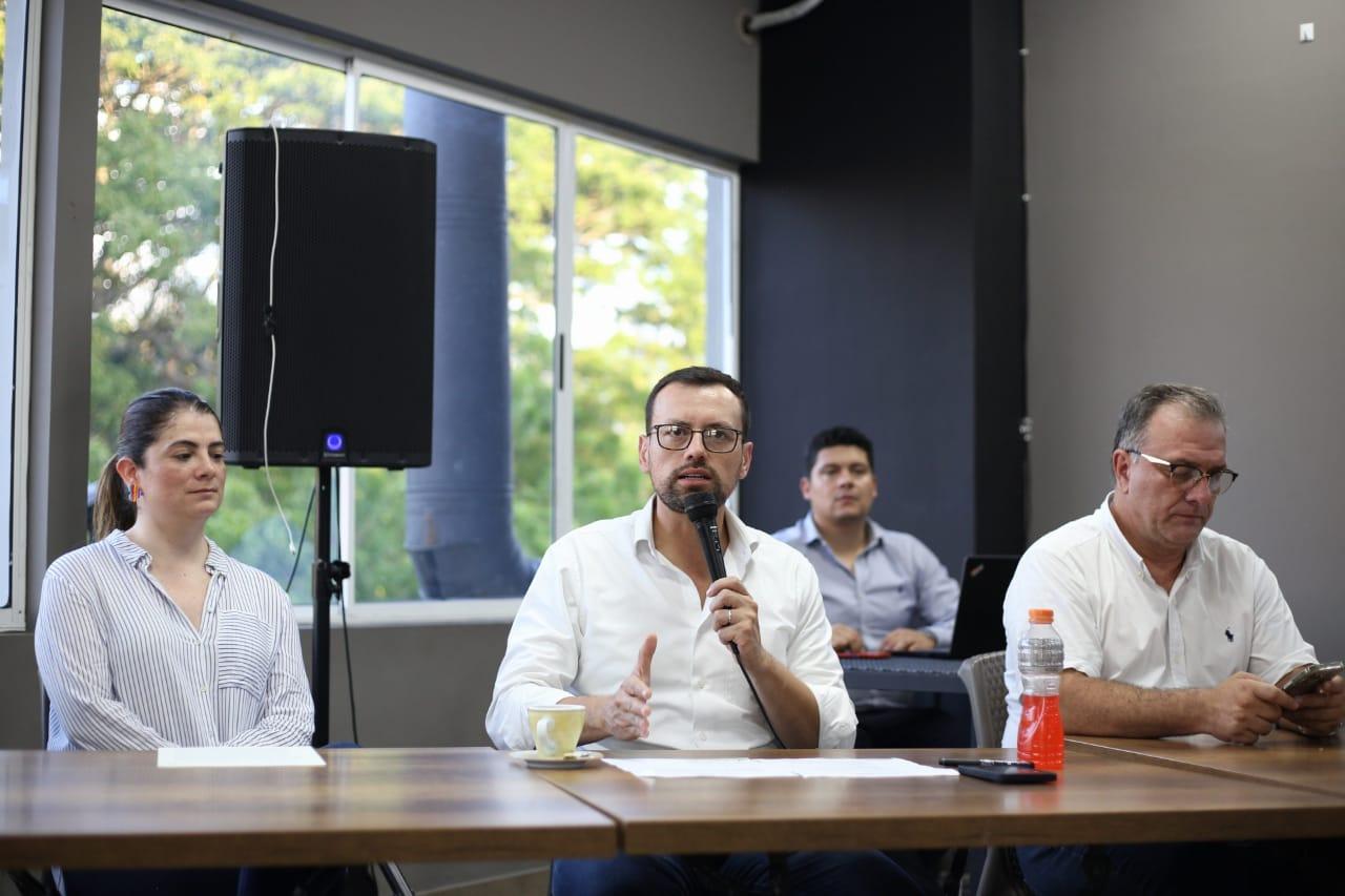 fe79b47b 47d1 a3bf 54bc e9ef5ce83f77