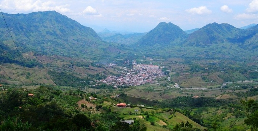 montañas y alrededores municipio supia