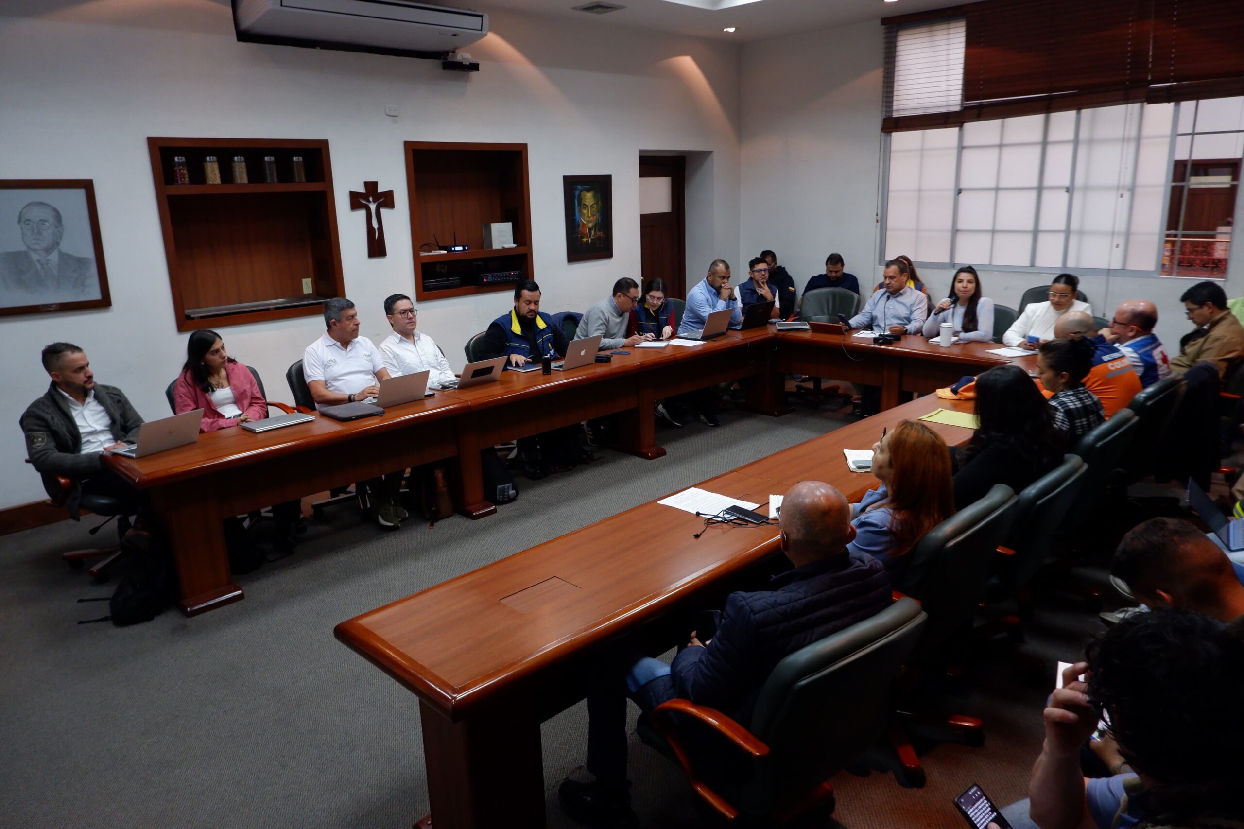 Caldas fortalece su capacidad de respuesta previo a Semana Santa: en Consejo de Gestion del Riesgo s