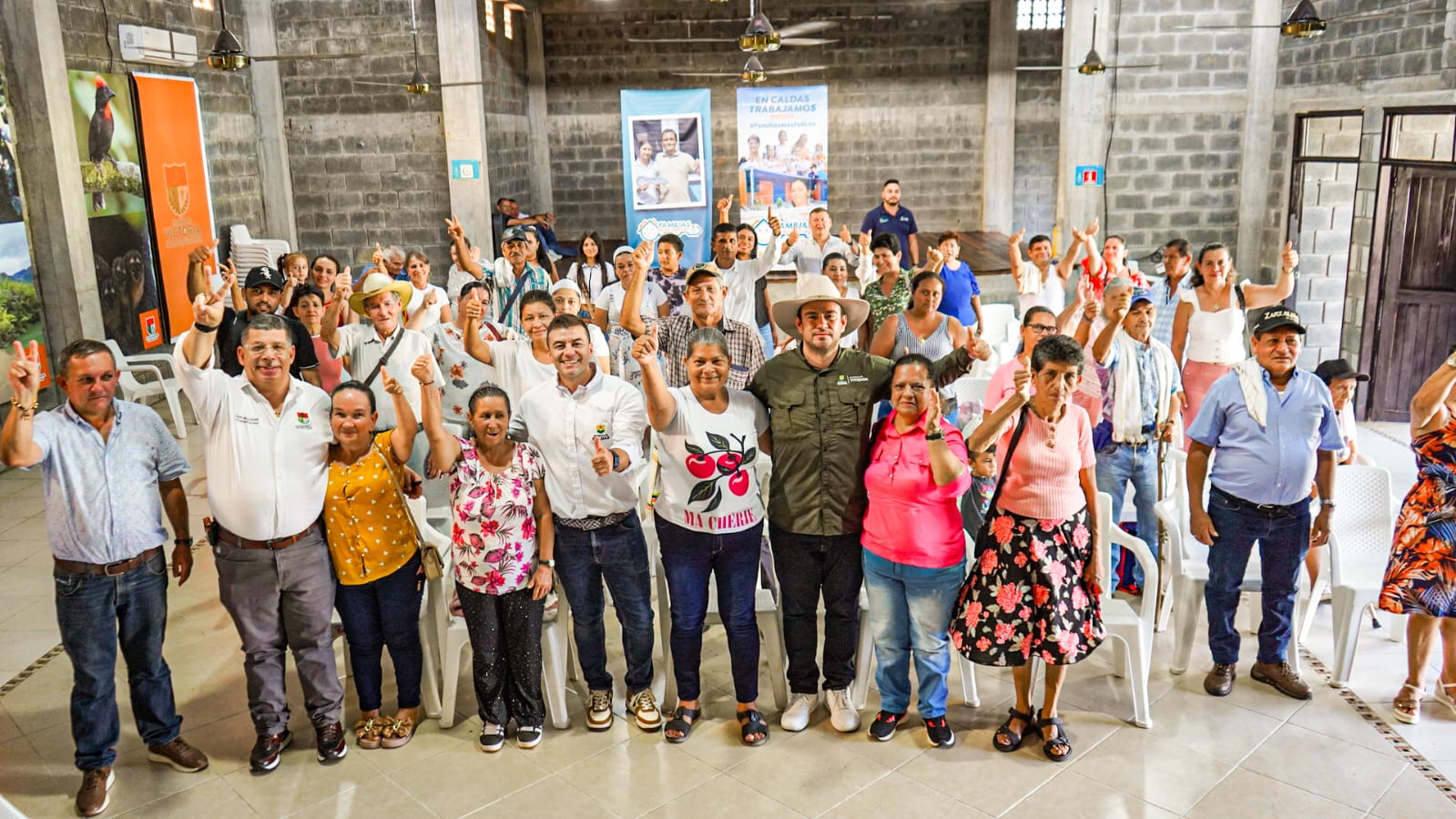Gobernacion de Caldas entrego las primeras estufas ecoeficientes: 108 familias mejoran su calidad de vida