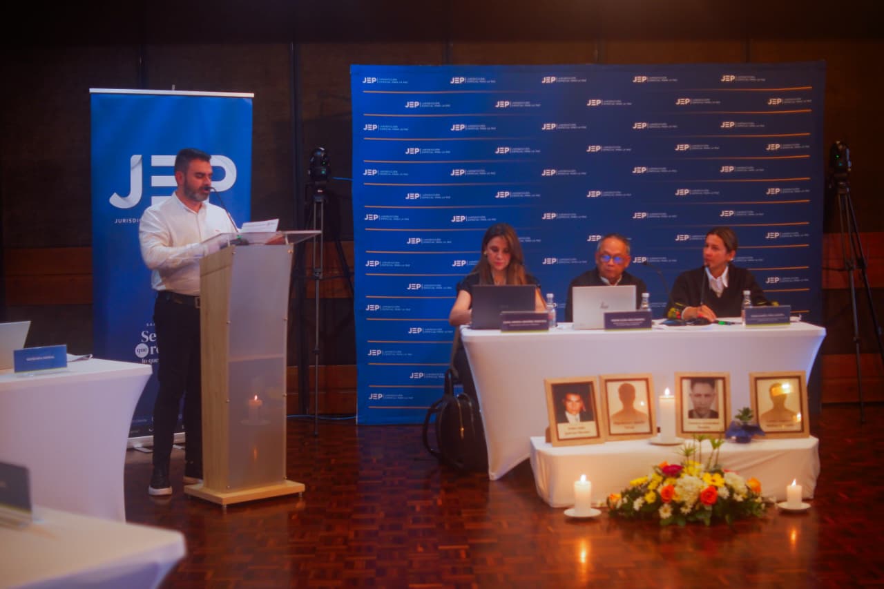 Caldas ratifica su compromiso con la verdad y la no repeticion durante Audiencia Territorial de la JEP en Manizales