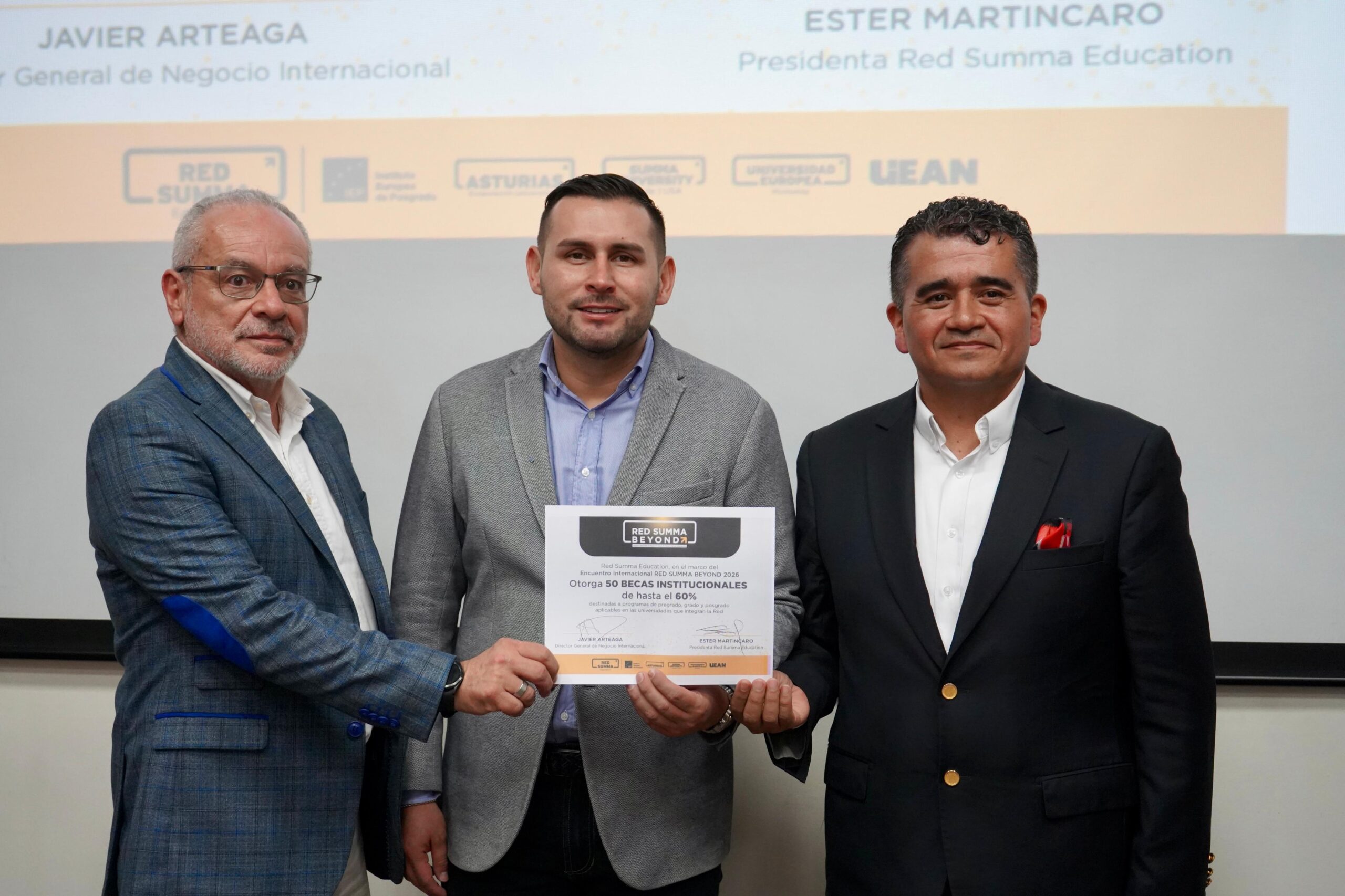 En alianza estrategica, Secretaria de Educacion y Red Summa impulsan nuevas oportunidades educativas con becas para Caldas