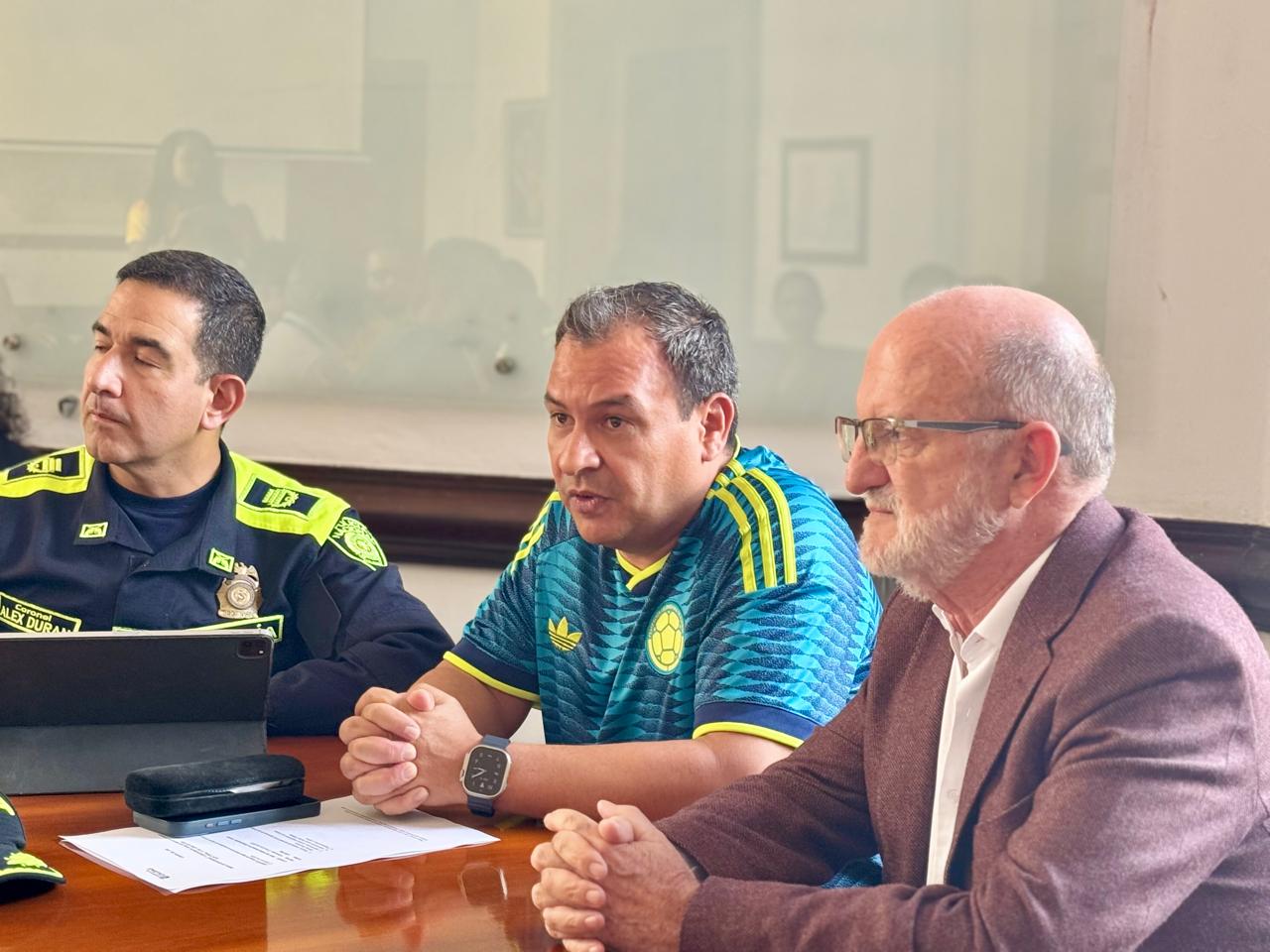 Gobernacion de Caldas lidera estrategia de seguridad para garantizar el orden en la jornada electoral y vincula activamente a los gremios