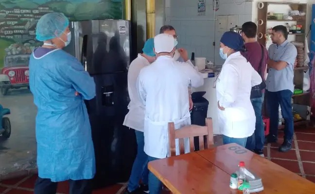 Territorial de Salud intensifica los operativos sanitarios en Caldas y destruye productos vencidos