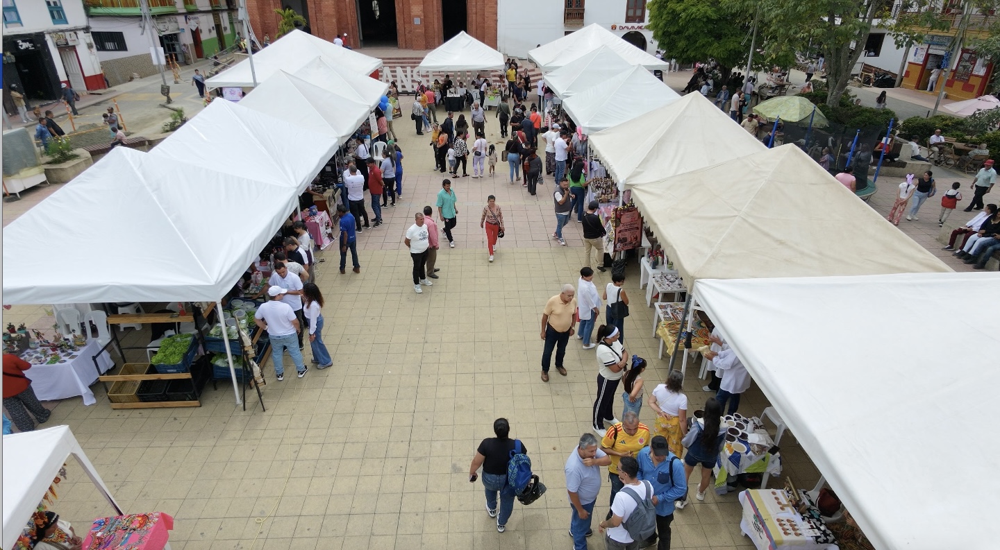 Anserma abrio las Ferias Subregionales de Origen Caldas, una apuesta por el desarrollo economico del departamento