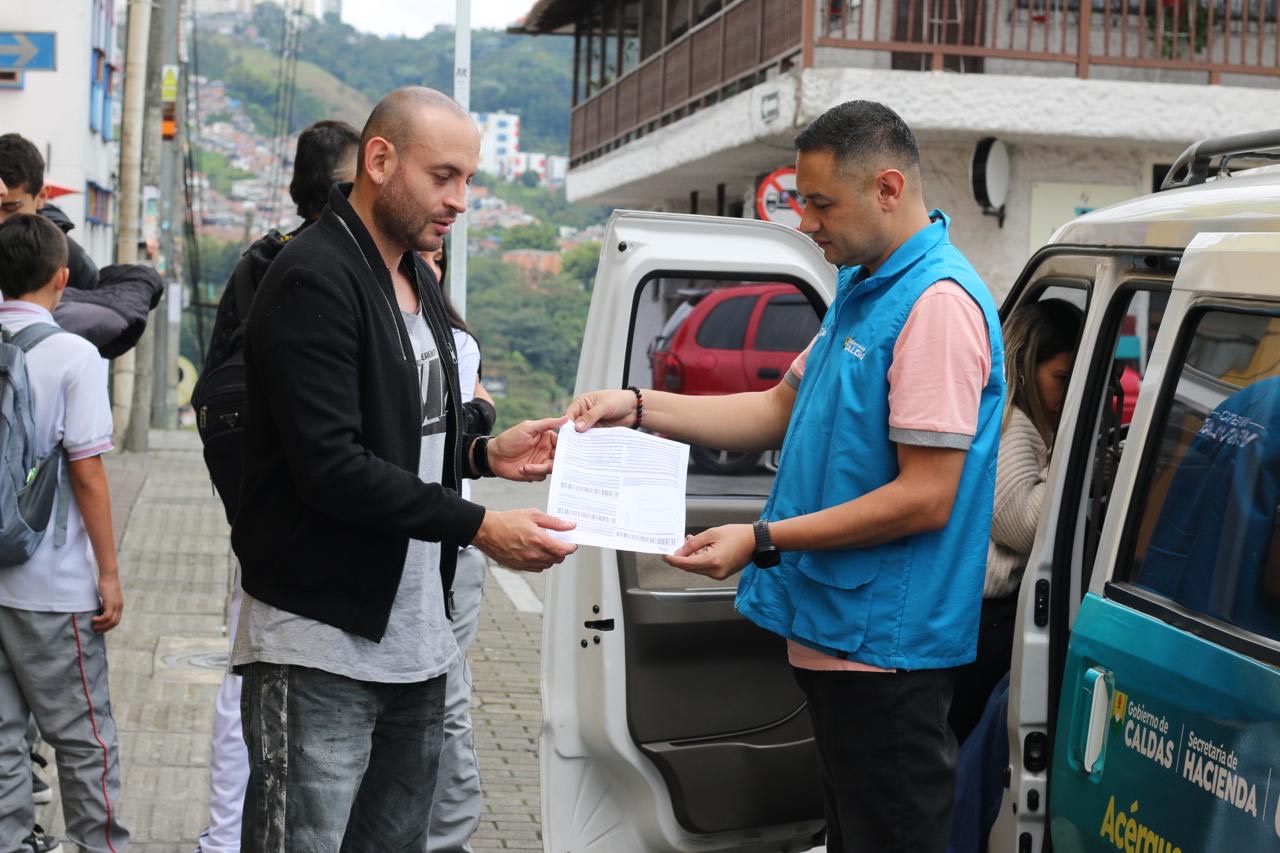 Gobernacion de Caldas suspende medidas de embargo para contribuyentes afectados por el terremoto