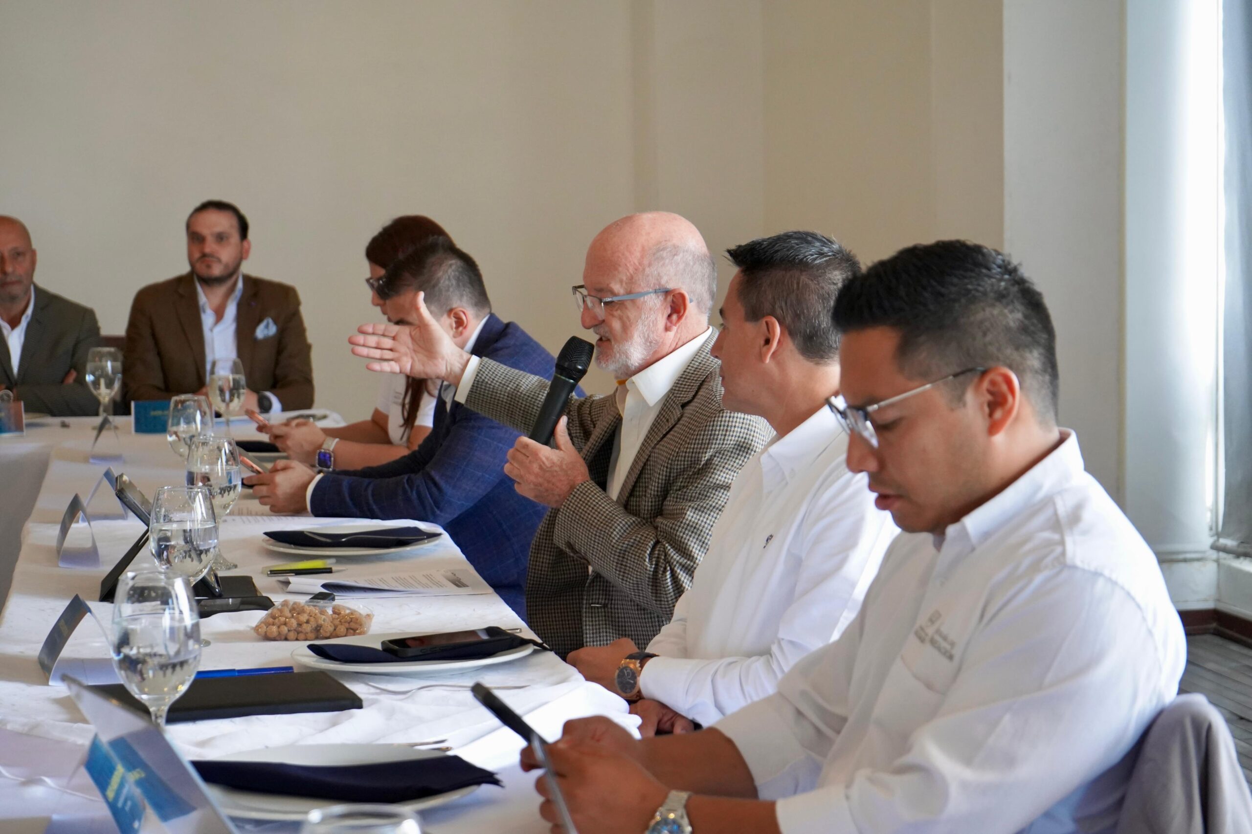 No hacer politica con la emergencia y los auxilios!: el vehemente llamado del Gobernador de Caldas a Alcaldes y lideres politicos