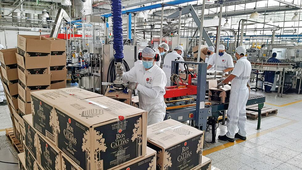Industria manufacturera de Caldas registro crecimiento en produccion, ventas y empleo durante el primer semestre de 2026