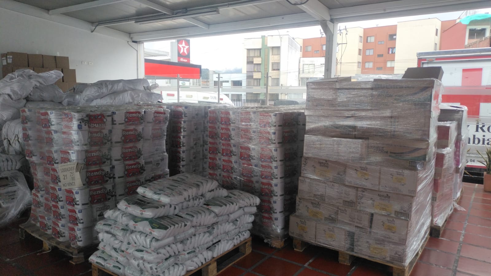 Grupo Altum Global y Tiendas D1 se suman a la recuperacion de Caldas con donaciones para las comunidades afectadas por el sismo