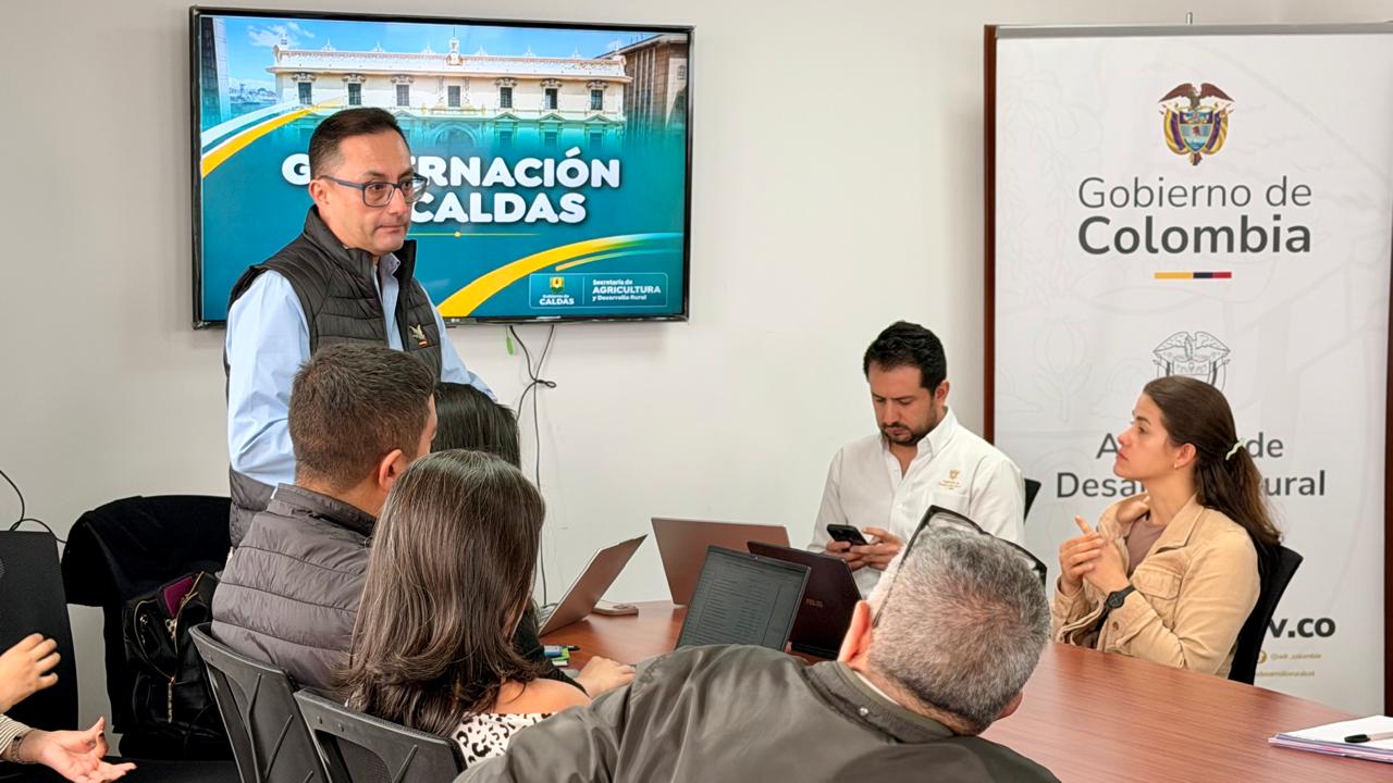 Caldas fortalece las Compras Publicas Locales con mas de 1.180 productores vinculados al registro departamental