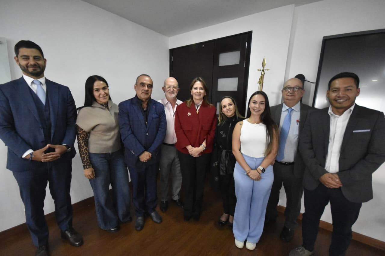 Caldas avanza en la viabilizacion y financiacion de cuatro proyectos hospitalarios